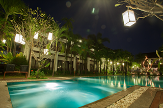 Pool by night at the Green Park Boutique Hotel