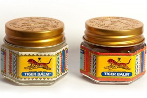 Baume du tigre rouge et blanc